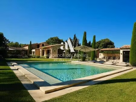maison de campagne de luxe de 8 pièces en location eygalières  provence-alpes-côte d'azur