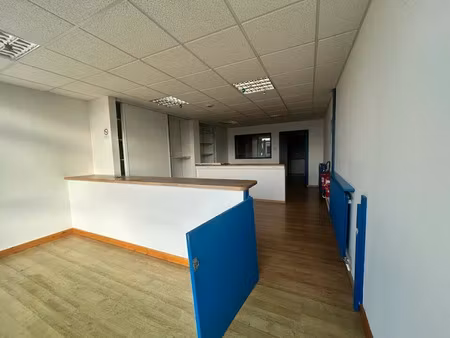 location locaux professionnels 0 pièces 75 m² à montceau-les-mines (71300)  1 200 €