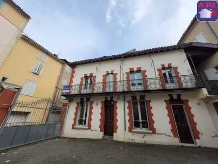 location maison 4 pièces 91 m² à foix (09000)  695 €