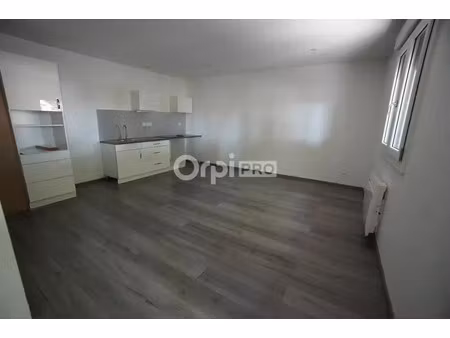 bureau de 57m2 a louer