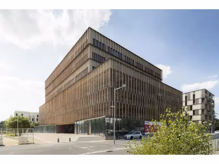 local commercial de 82 m² - bruges - green square