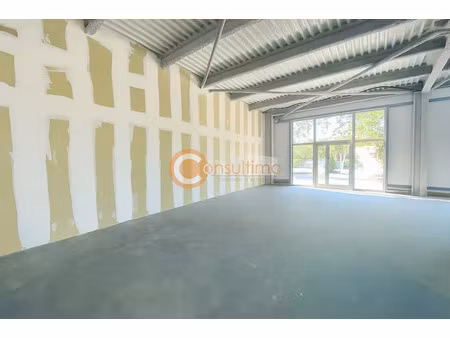 local commercial a louer