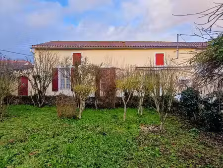 vente maison 3 pièces 96 m² à annezay (17380)  88 000 €
