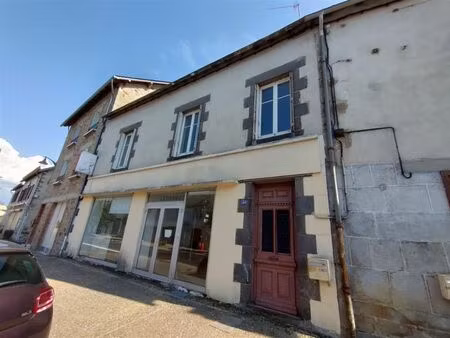 achat immeuble 290m² bourg lastic 63760