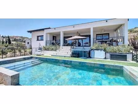 villa avec piscine et terrasse fitou (11)