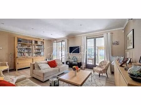 villa avec piscine et terrasse saint-rémy-de-provence (13)