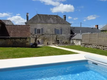 vente maison 7 pièces 170 m² à sarrazac (46600)  327 000 €