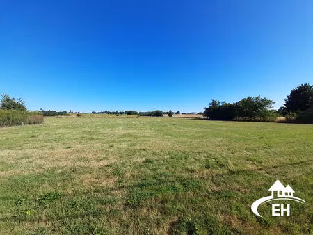terrain de 570 m² proche l'aigle