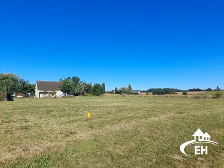 terrain proche l'aigle