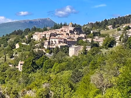 a vendre - terrain constructible avec vue panoramique - aurel (84)