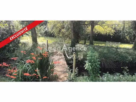 vente maison 5 pièces 208 m² à le gua (17600)  640 000 €