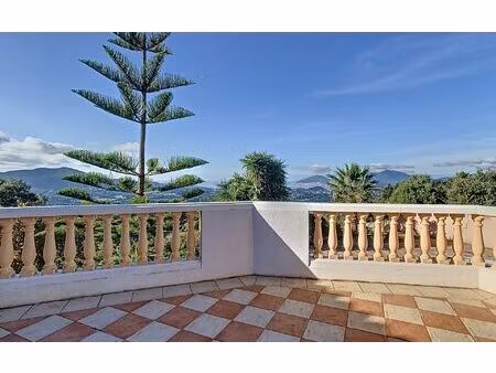 location appartement  214.16 m² t-5 à eccica-suarella  2 050 €