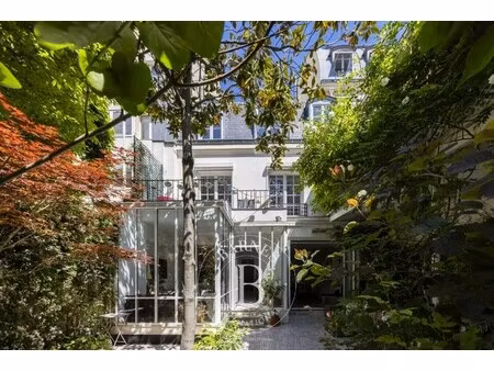 maison de luxe à vendre dans le quartier champerret-berthier