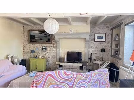 maison de 107 m² à saint-georges-de-noisne