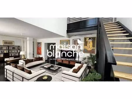 maison contemporaine avec jardin savennières (49)