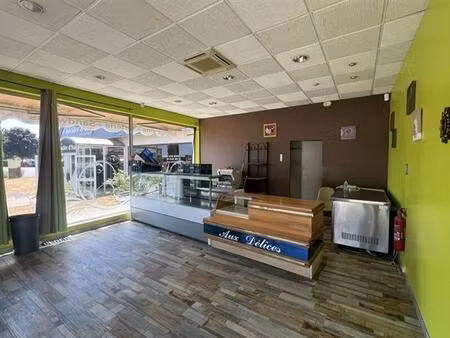 location commerce jaunay marigny 44 m²