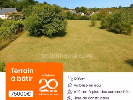 terrain de 1 200 m²  à deux pas du centre