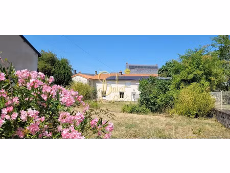 vente maison 6 pièces 150 m² à richelieu (37120)  116 600 €