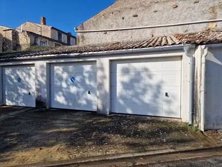 vente garage marans (17230)