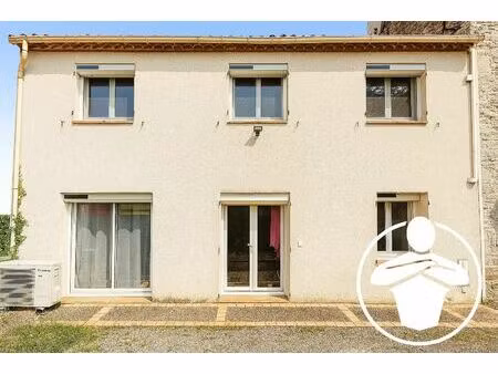 vente maison 4 pièces 92 m2 à saint-hilaire-de-lusignan