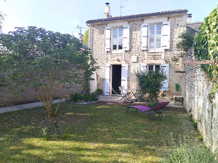 vente maison 5 pièces  157.00m²  asnières