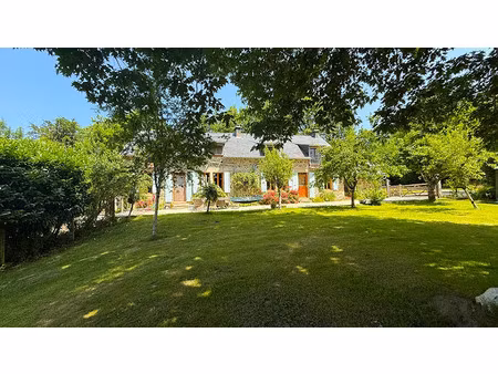 vente maison 9 pièces 265 m² à chamberet (19370)  296 500 €