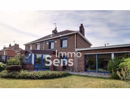 vente maison 5 pièces 121 m² à lomme (59160)  279 000 €