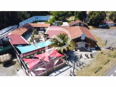 local commercial avec fonds de commerce soustons