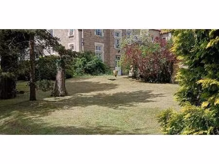 propriété avec jardin saint-bonnet-le-château (42)