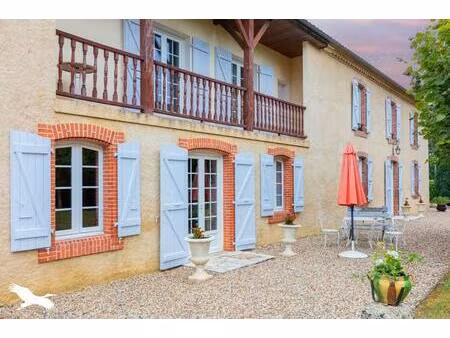 vente maison 8 pièces 190 m² mirande (32300)