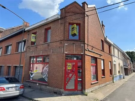 centre de boussu - commerce + possibilité de logement