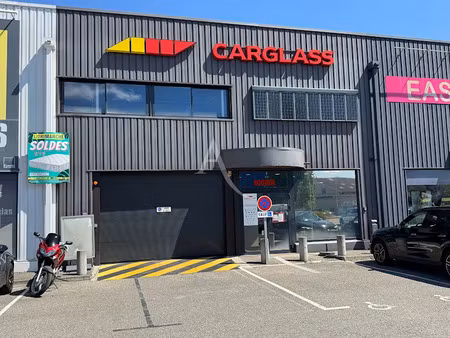 location locaux professionnels 1 pièce 370 m² à epagny metz-tessy (74330)  5 333 €