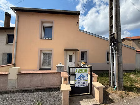 maison semi-individuelle 110 m²