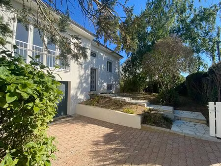 vente maison 6 pièces 108 m² chasseneuil-du-poitou (86360)