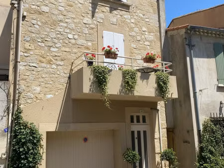maison saint cannat 3 pièces avec garage et balcon