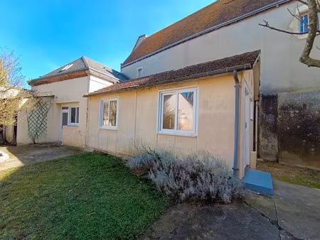 location locaux professionnels à mamers (72600)  nan €