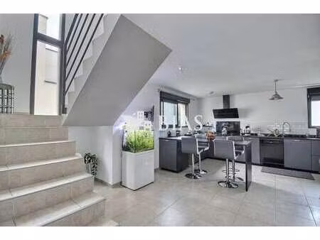 vente maison à oissel (76350) : à vendre / 140m² oissel