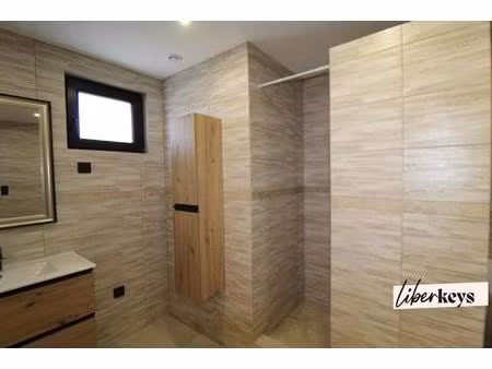 pavillon de plain pied avec garage camping car