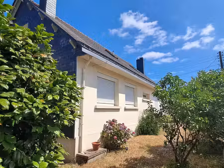 maison centre bourg de la chapelle de plus de 160 m2 avec appartement