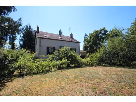 maison de charme avec parc arboré clos de plus de 3000 m2 -