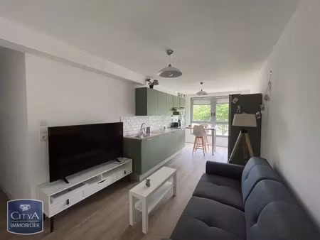 appartement à louer 1 pièce 10.84 m² - changé (53) - 450€