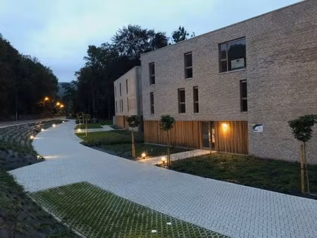 appartement neuf - traversant - expose sud - vue parc arbore