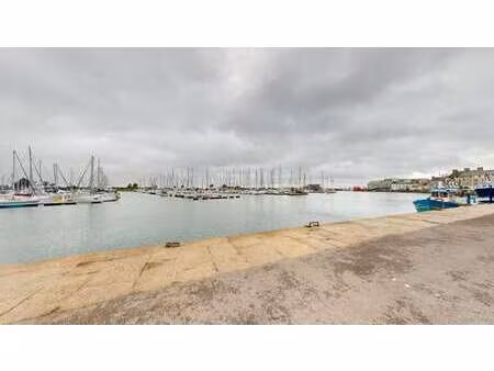 vente bureaux et commerces à saint-vaast-la-hougue (50550) : à vendre / saint-vaast-la-hou