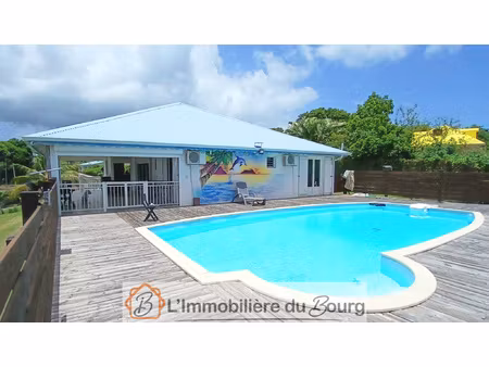 grande maison familiale + 2 gites avec piscine