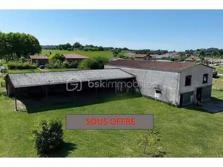 immeuble de 850 m² à peyrehorade