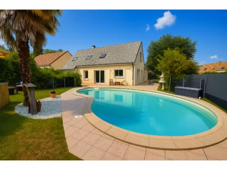 vente maison piscine à la quinte (72550) : à vendre piscine / 152m² la quinte