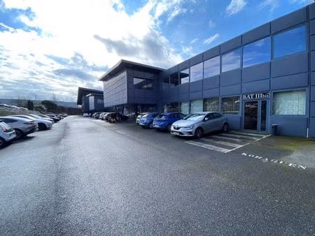 bureau de prestige de 211 m2 en location - saint-jean  france