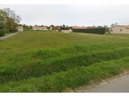 achat terrain 857m²