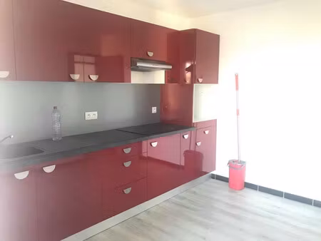 location appartement 3 pièces 65m² bergerac 24100