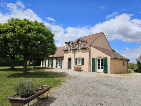vente maison 8 pièces 192 m² meursault (21190)